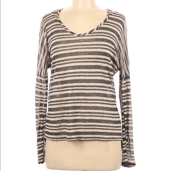 Sheer pullover - Picture 1 of 3